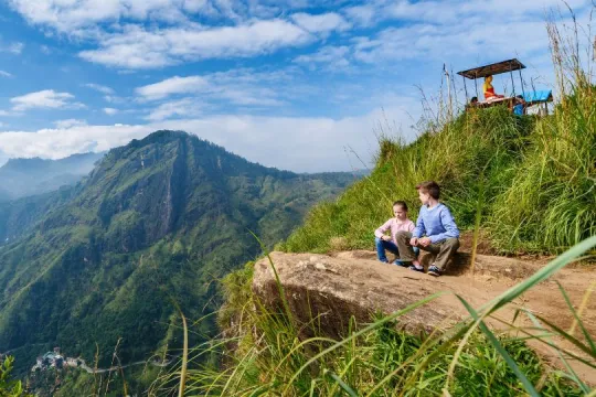 Sri Lanka mit Kindern.